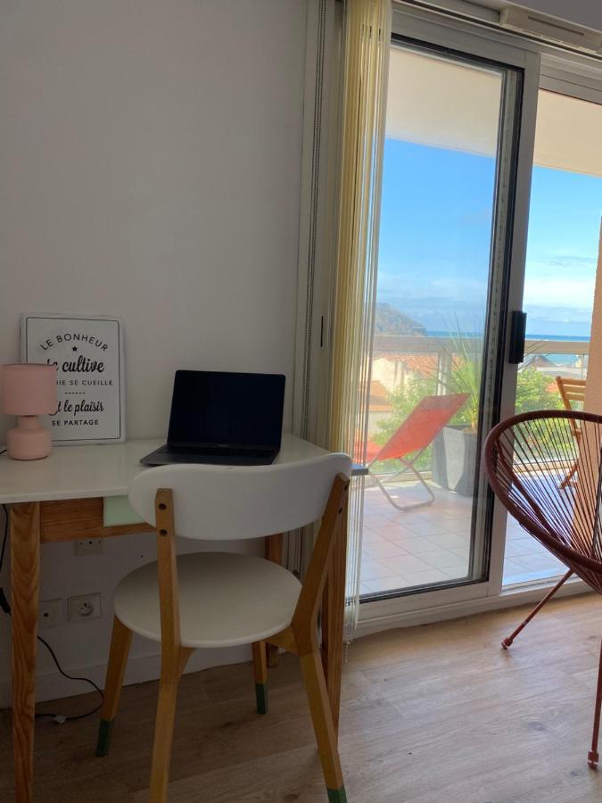 Le Kifanlo - Appartement Avec Une Grande Terrasse Vue Mer Et Plage A 100 M Les Sables-d'Olonne Luaran gambar
