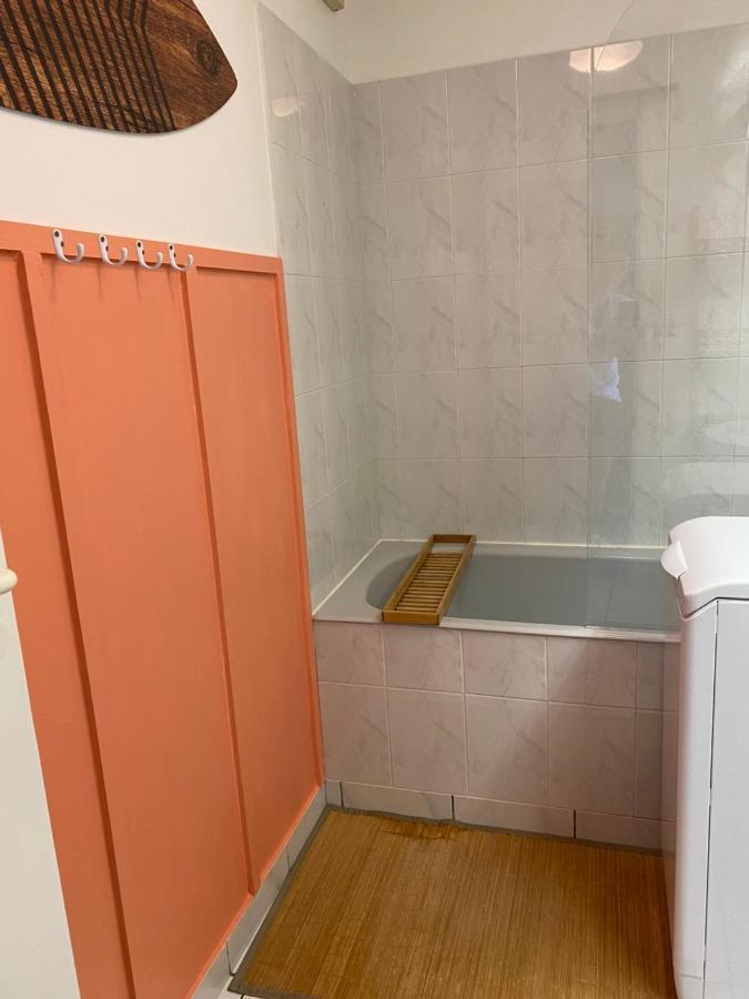 Le Kifanlo - Appartement Avec Une Grande Terrasse Vue Mer Et Plage A 100 M Les Sables-d'Olonne Luaran gambar